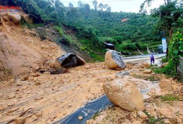 Luận Về Thế Đất Sụt Lở: Hiểu Rõ Hung Hại Và Cách Hóa Giải Trong Phong Thủy