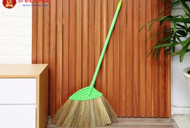 Đặt Chổi Sai Vị Trí? Cẩn Thận Tài Lộc Bay Hết – Cách Sắp Xếp Chổi Hợp Phong Thủy