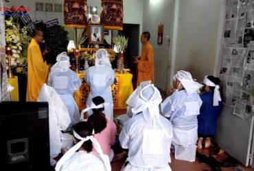 Tập Tục Mai Táng Và Điềm Lành Dữ