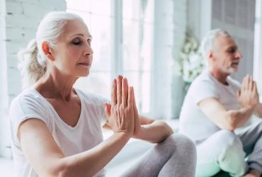 Yoga Giúp Chúng Ta Luôn Tươi Trẻ, Năng Động