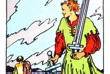 Ý Nghĩa Lá Bài Five of Swords Tarot: Tình Yêu, Sức Khỏe & Công Việc