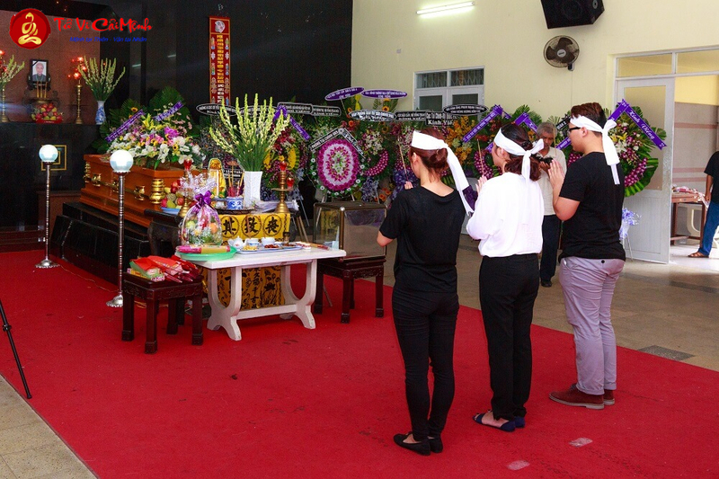 C&aacute;o Tang V&agrave; Chạy Tang: Nghi Thức B&aacute;o Tang Truyền Thống Việt Nam