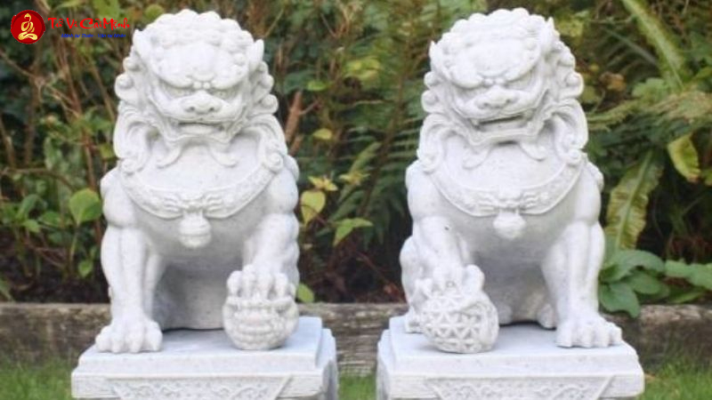 Điềm Lành Và Phương Pháp Trấn Mộ: Tinh Hoa Văn Hóa Phương Đông