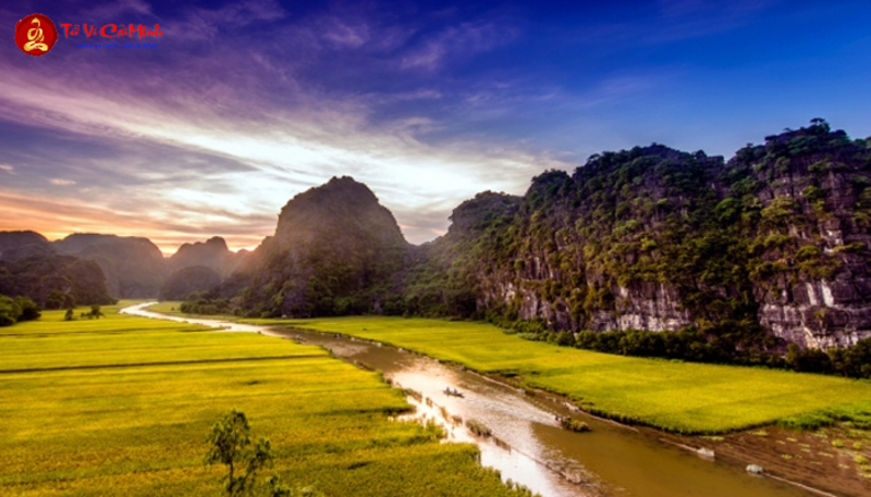 Luận Về Cát Cách Cần Cẩn Thận Quan Sát Long Mạch: Nghệ Thuật Tìm Kiếm Tiên Tích Trong Phong Thủy