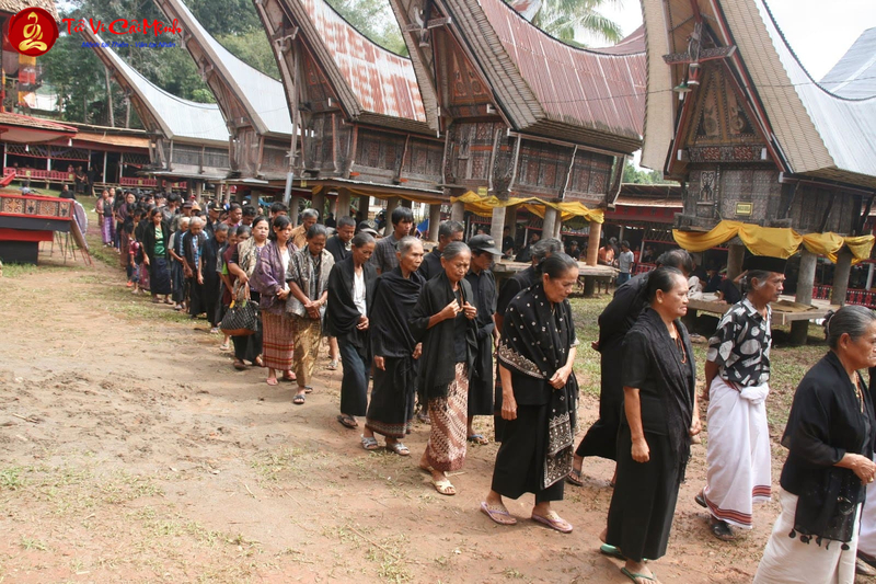 Mai T&aacute;ng V&agrave; C&aacute;c Mối Quan Hệ H&igrave;nh Th&agrave;nh Sau H&ocirc;n Nh&acirc;n