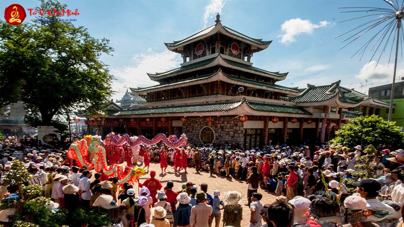 Những Lễ Hội Mùa Xuân Tại Miền Trung