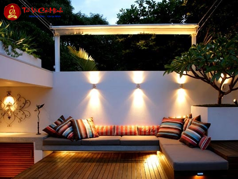 Phong Thủy Đèn Sân Vườn - Bí Quyết Tăng Vượng Khí Cho Ngôi Nhà