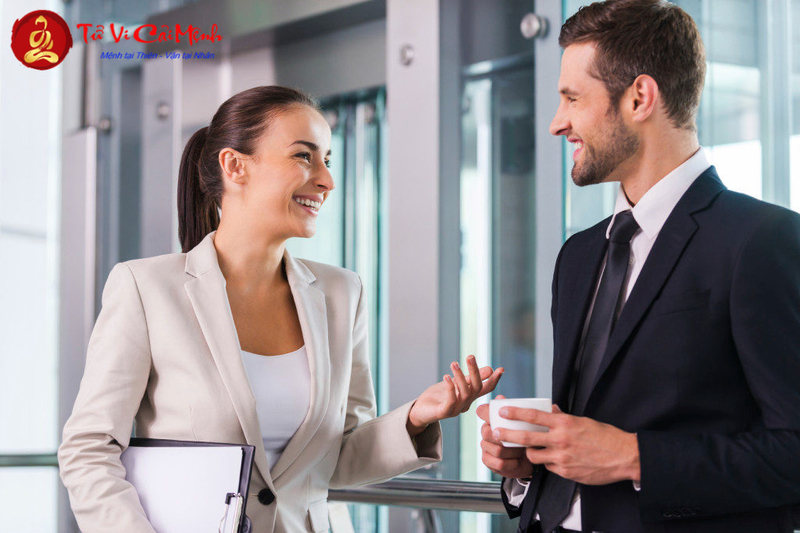 Ý Nghĩa và Công Dụng của Thạch Anh Tóc trong Phong Thủy