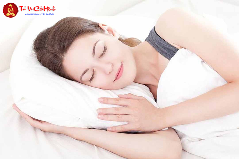 Ý Nghĩa và Công Dụng của Thạch Anh Trắng trong Phong Thủy