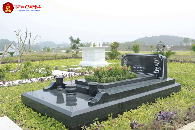 Phong Thủy Và Hướng Mộ: Bí Ẩn Ngàn Năm Trong Văn Hóa Phương Đông