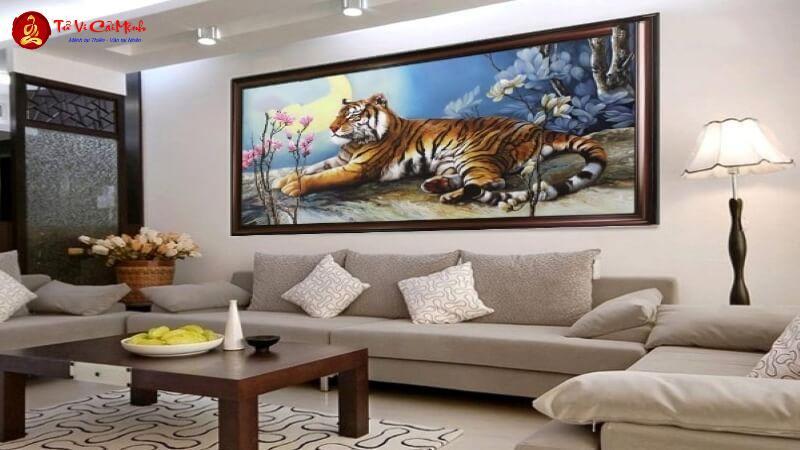Tranh Con Hổ - Biểu Tượng Dũng Mãnh Và Sức Mạnh Bất Khuất Trong Phong Thủy