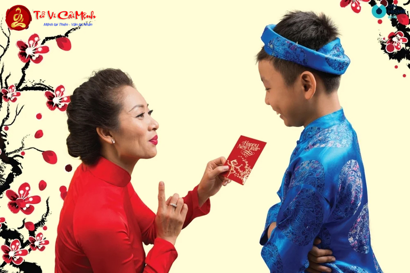 Xông Đất Gia Chủ Tuổi Tỵ: Cách Chọn Người Đầu Năm Mang Lại May Mắn